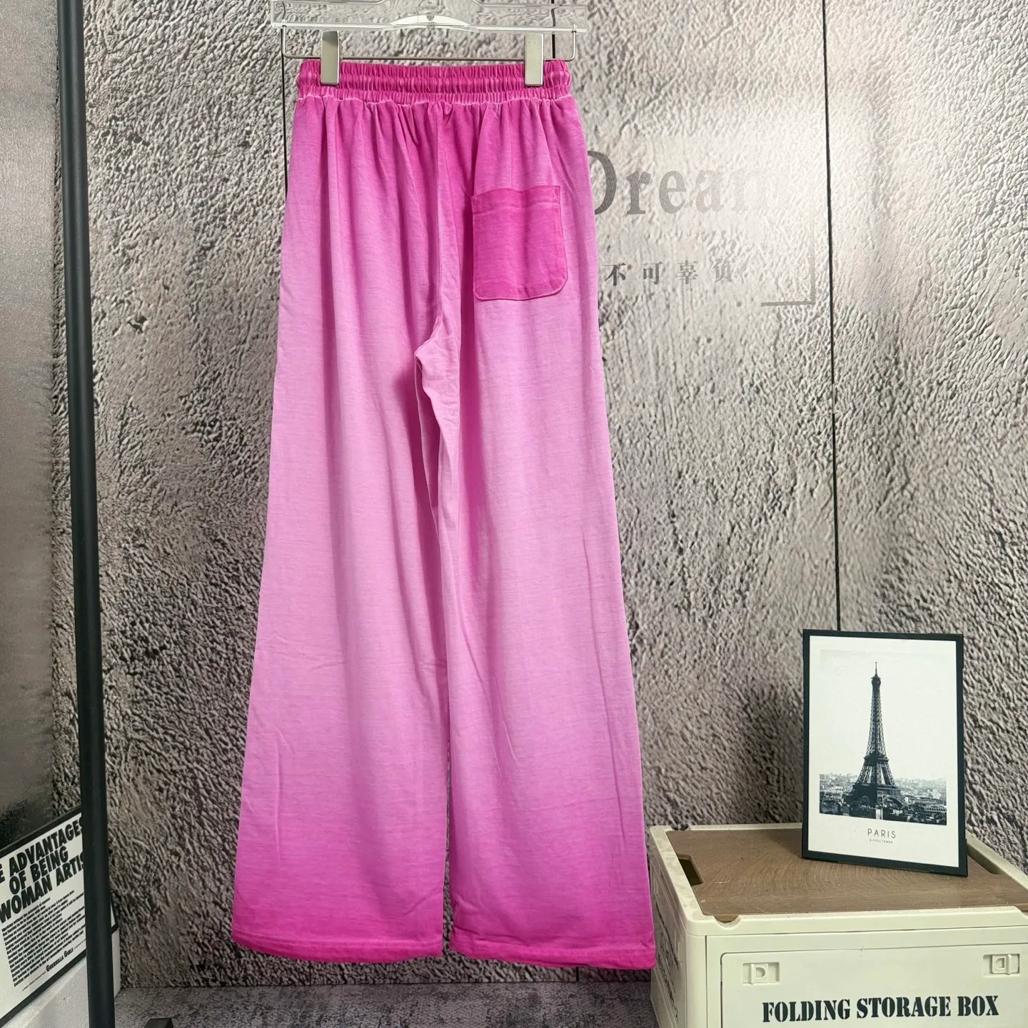 "𝙉𝙚𝙬⚜️Valentine" 2026 Spring and Summer New Arrival straight trousers 300g pure cotton spring and summer wash gradient Retro distressed gradient micro-stamp Color: Pink fluorescent green Gray Sizes: S M L XL XXL